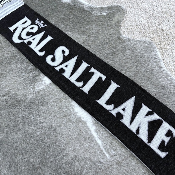 NWT MLS Real Salt Lake Scarf - Picture 4 of 11
